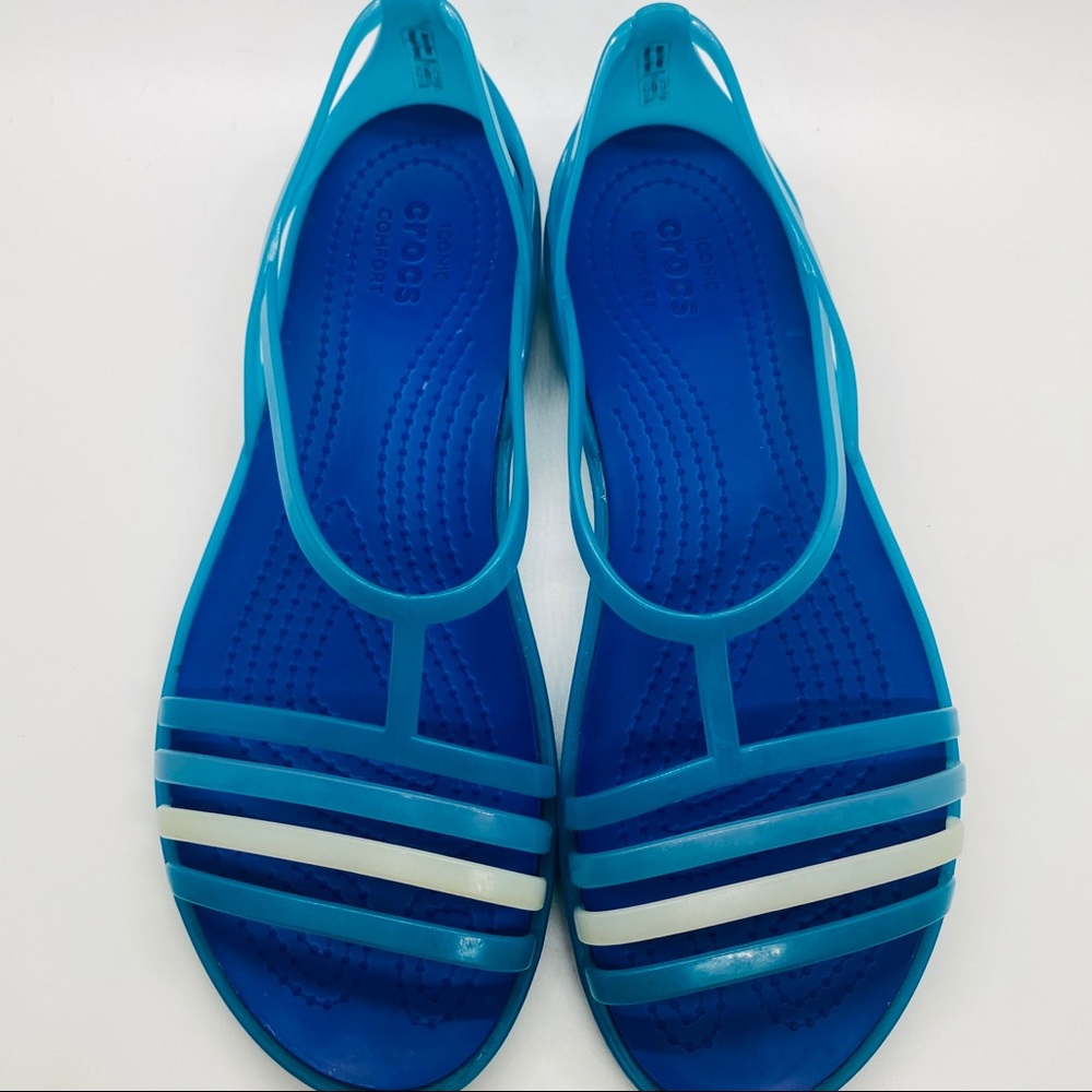 Crocs EUC 'Isabella Huaracha' sandal shoe, size 5